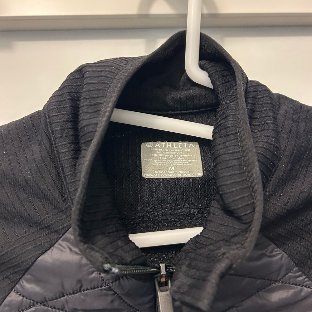 Athleta Black Ribbed Light Jacket - image 4